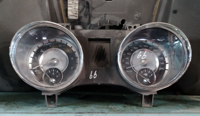 Used 2012–2015 Chrysler Speedometer Cluster – OEM Instrument Panel,  لوحة عدادات السرعة مستعملة لكرايسلر 2012–2015 – لوحة أجهزة أصلية من المصنع