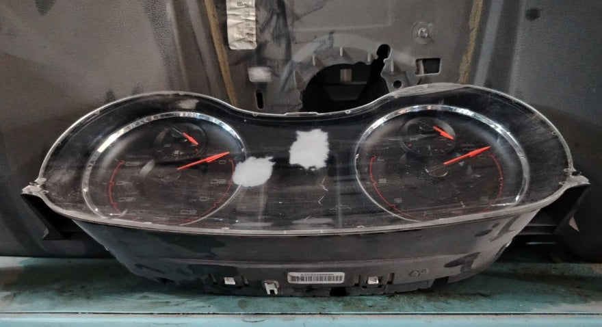 Used 2012–2015 Dodge Charger Speedometer Cluster – OEM Instrument Panel,  لوحة عدادات السرعة مستعملة لدودج تشارجر 2012–2015 – لوحة أجهزة أصلية من المصنع