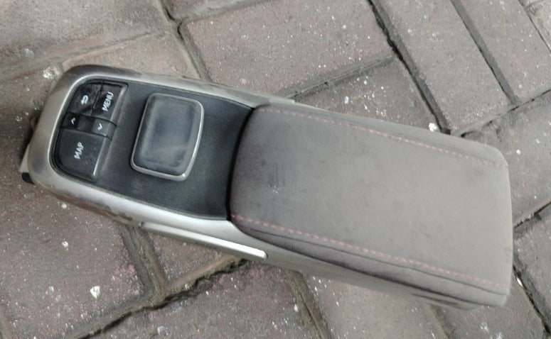 Used Original Lexus RX/NX Multimedia Control Switch Assembly (2017–2023) – OEM Genuine قطعة أصلية مستعملة – وحدة أزرار التحكم بالملتيميديا لسيارات لكزس RX وNX (موديلات 2017–2023)