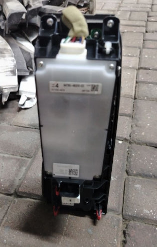 Used Original Lexus RX/NX Multimedia Control Switch Assembly (2017–2023) – OEM Genuine قطعة أصلية مستعملة – وحدة أزرار التحكم بالملتيميديا لسيارات لكزس RX وNX (موديلات 2017–2023)