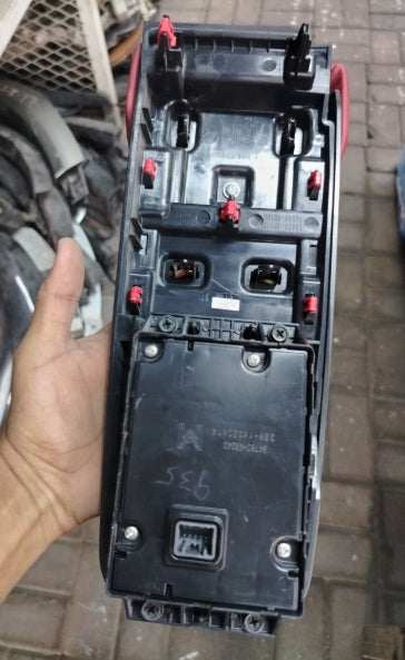 Used Original Lexus RX/NX Multimedia Control Switch Assembly (2017–2023) – OEM Genuine قطعة أصلية مستعملة – وحدة أزرار التحكم بالملتيميديا لسيارات لكزس RX وNX (موديلات 2017–2023)