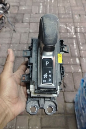 Used Original Lexus NX-RX Manual Gear Shift Assembly 2023-2026 – OEM Genuine قطعة أصلية مستعملة – وحدة ناقل الحركة اليدوي لسيارة لكزس NX-RX 2023-2026