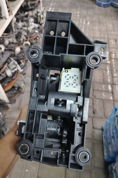 Used Original Lexus RX Manual Gear Shift Assembly 2017-2023 – OEM Genuine قطعة أصلية مستعملة – وحدة ناقل الحركة اليدوي لسيارة لكزس RX 2017-2023