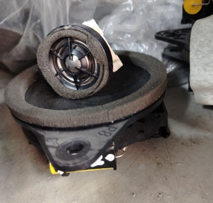 Used Original OEM Door & Dashboard Speakers for Lexus RX, RC, NX, ES (2017–2025) سماعات تابلوه وأبواب أصلية مستعملة لكزس RX, RC, NX, ES موديلات 2017–2025
