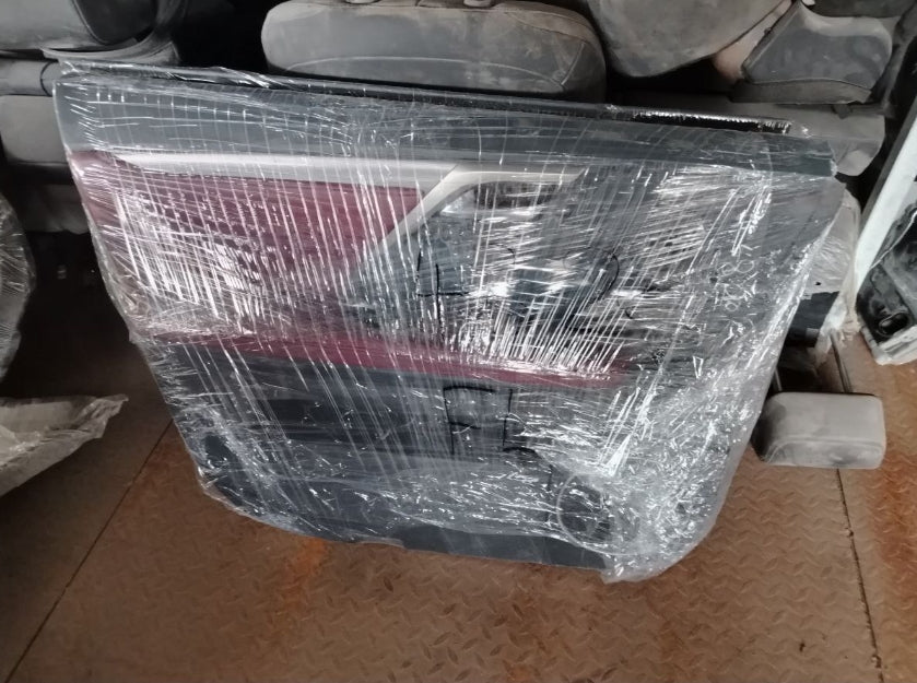Used Lexus NX Door Covers 2015–2020 Front & Rear OEM Set أغطية أبواب لكزس NX مستعملة 2015–2020 أمامي وخلفي OEM طقم كامل