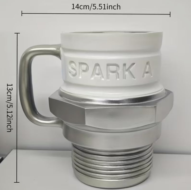 Spark Plug-Shaped Coffee Mug – Car-Themed Heat-Resistant Cup for Mechanics, Men, and Car Enthusiasts كوب قهوة بشكل بوجي – كوب مقاوم للحرارة بتصميم سيارات لهواة الميكانيكا وعشاق السيارات