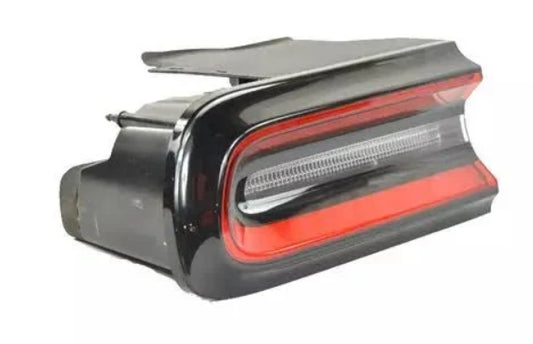 Rear Backlight for Dodge Challenger SRT 5th Edition 2023+ (Left & Right) pair مصابيح خلفية Dodge Challenger SRT 2023 الجيل الخامس 2023+ (يمين ويسار)