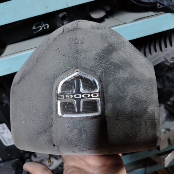 Used 2011–2014 Dodge Charger & Challenger Steering Wheel Airbag-وسادة هوائية لعجلة القيادة مستخدمة دودج تشارجر وتشالنجر 2011–2014