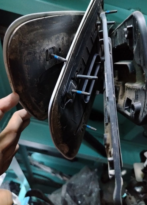 Used 2016-2023 Ford Mustang Hood Vents Hood Scoops PAIR - فتحات غطاء المحرك ومآخذ هواء غطاء المحرك مستعملة لفورد موستانج 2016–2023