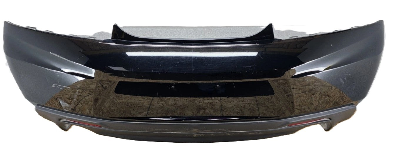 Used Chevrolet Camaro 2016 to 2018 Rear Bumper with Sensors –  صدام خلفي مستعمل لشفروليه كمارو 2016–2018 مع حساسات