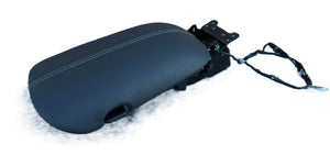 Used Ford Mustang 2024–2026 Center Console Armrest Lid Cover – Black - مستعمل فورد موستانج 2024–2026 غطاء مسند ذراع الكونسول الوسطي – باللون الأسود