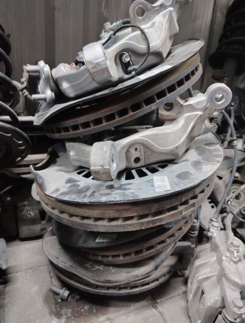 Used Lexus RC Front Wheel Hub Bearing Assembly 2015–2018 OEM هَب أمامي لكزس RC أصلي مستعمل 2015–2018 OEM (Wheel Hub Bearing)