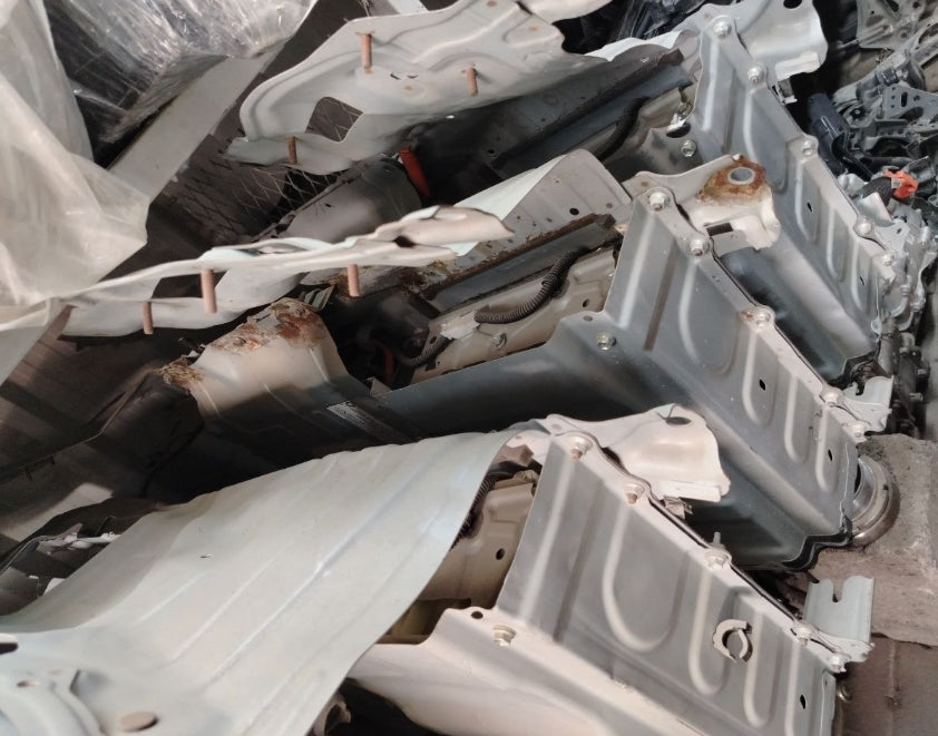 Used Original Lexus ES Hybrid Battery 2020–2025 OEM بطارية هايبرد لكزس ES أصلية مستعملة 2020–2025 OEM