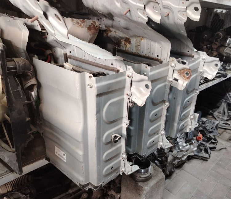 Used Original Lexus ES Hybrid Battery 2020–2025 OEM بطارية هايبرد لكزس ES أصلية مستعملة 2020–2025 OEM