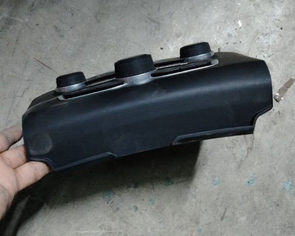 Used Dodge Charger 2016–2023 A/C Heater Climate Control Unit – Temperature & Fan Adjustment Panel - وحدة تحكم مناخية مستخدمة لتكييف الهواء والتدفئة دودج تشارجر 2016–2023 – لوحة ضبط درجة الحرارة والمروحة