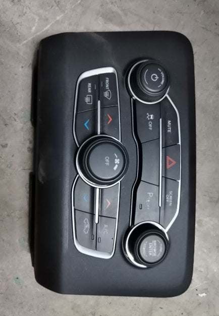 Used Dodge Charger 2016–2023 A/C Heater Climate Control Unit – Temperature & Fan Adjustment Panel - وحدة تحكم مناخية مستخدمة لتكييف الهواء والتدفئة دودج تشارجر 2016–2023 – لوحة ضبط درجة الحرارة والمروحة