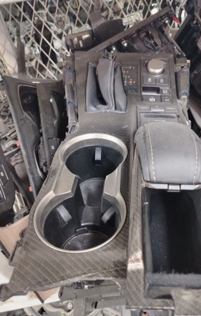 Used Original Lexus NX Cup Holder Assembly 2014-2020 – OEM Genuine قطعة أصلية مستعملة – حامل الأكواب لسيارات لكزس NX موديل 2014-2020