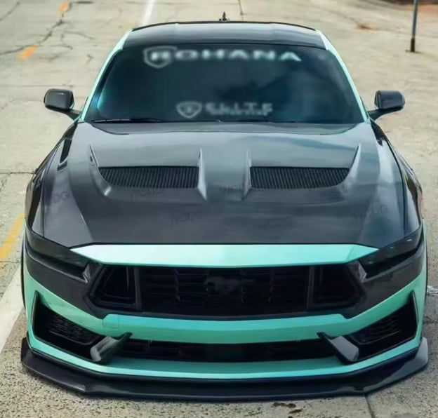 Ford Mustang 2024+ GT Dark Horse S650 GTD Style Carbon Fiber Front Hood Bonnet Engine Cover – Car Body Kit غطاء محرك أمامي من ألياف الكربون بتصميم GTD لسيارة فورد موستانج 2024+ GT دارك هورس S650 – مجموعة هيكل السيارة