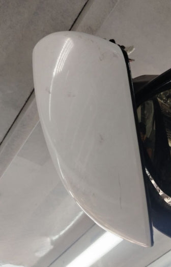 Used Original Lexus RC Side Mirror Glass (Left or Right, Single Piece) 2015–2018 – OEM Genuine قطعة أصلية مستعملة – زجاج مرآة جانبية لكزس RC (يسار أو يمين – قطعة واحدة) موديلات –2015–2018