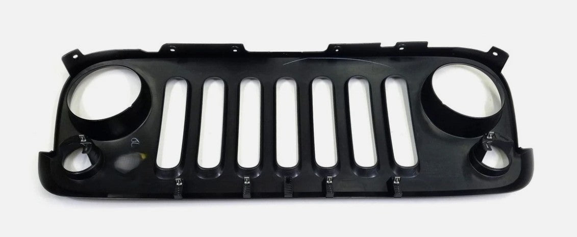 Jeep Wrangler 2007-2018 Front Grille
شبك أمامي Jeep Wrangler 2007–2018