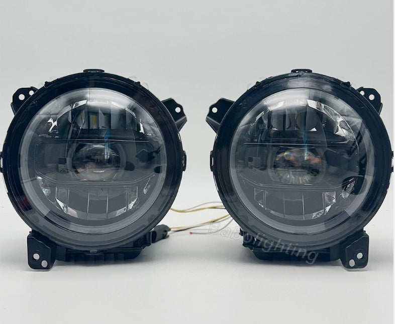 Jeep Wrangler 2018+ Headlight Assembly – Driver & Passenger Side
مصابيح أمامية Jeep Wrangler 2018+ (جهة السائق والراكب) – طقم كاملكامل