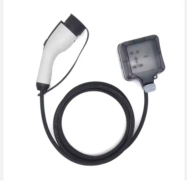 V2L Discharger Type 2 EV Cable Adapter, Vehicle to Load Power Supply for MG, BYD, KIA محول تفريغ V2L من نوع 2 – كابل شحن كهربائي لدعم خاصية Vehicle to Load لسيارات MG وBYD وKIA