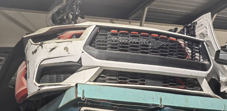 Used Ford Mustang 2024 Front Bumper – 4 Cylinder,  صدام أمامي مستعمل لفورد موستانج 2024 – 4 سلندر