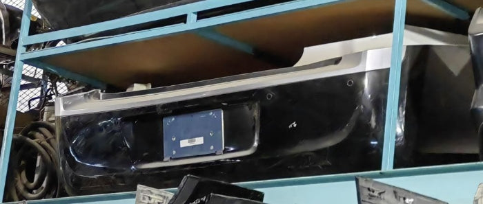 Used Rear Bumper for Dodge Charger 2016-2017 – صدام خلفي مستعمل لدودج تشارجر 2016-2017