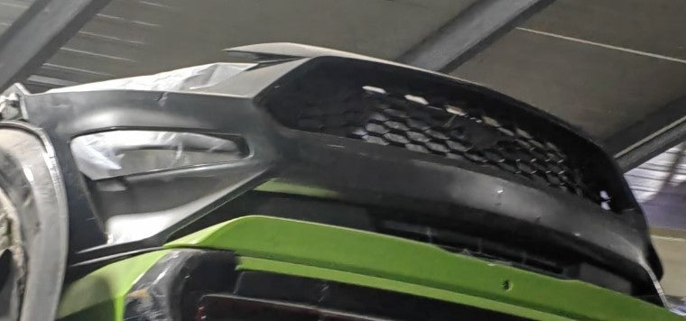 Used Ford Mustang 2018 to 2023 Front Bumper – 8 Cylinder, صدام أمامي مستخدم لفورد موستانج 2018 إلى 2023 – 8 سلندر