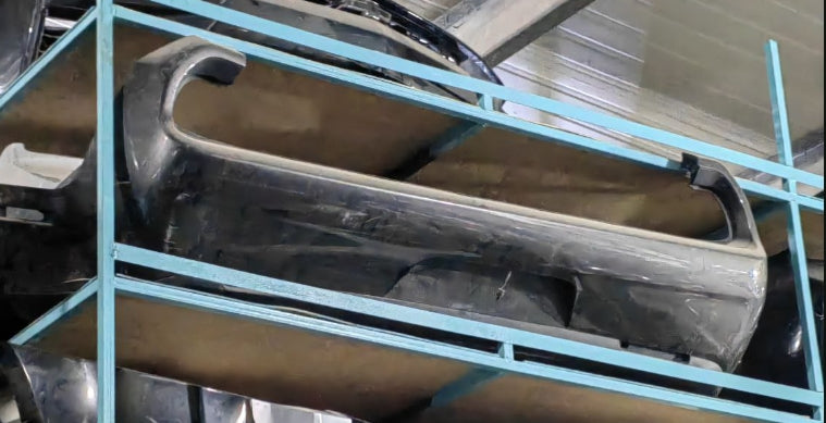 Used Dodge Challenger 2015 to 2020 Rear Bumper –  صدام خلفي مستعمل لدودج تشالنجر 2015–2020