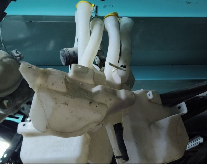 Used Dodge Charger 2012+ Vapor Tank – (1 Piece) خزان تبخر مستعمل لدودج تشارجر 2012 فما فوق – قطعة واحدة