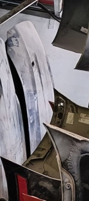 Used Ford Mustang 2018 to 23 Front Bonnet – 1 Piece, غطاء أمامي (بونيت) مستعمل لفورد موستانج 2018 إلى 2023 – قطعة واحدة