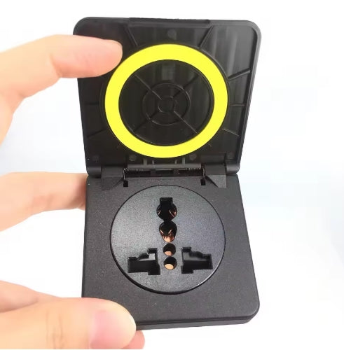 Universal Waterproof Industrial Socket – EU/US/AU/UK 10/16A 250V AC Power Connector with IP44 Cover قابس صناعي عالمي مقاوم للماء – مقبس طاقة 10/16 أمبير 250 فولت مع غطاء حماية IP44 مناسب لمعايير EU/US/AU/UK