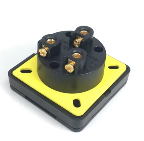 Universal Waterproof Industrial Socket – EU/US/AU/UK 10/16A 250V AC Power Connector with IP44 Cover قابس صناعي عالمي مقاوم للماء – مقبس طاقة 10/16 أمبير 250 فولت مع غطاء حماية IP44 مناسب لمعايير EU/US/AU/UK