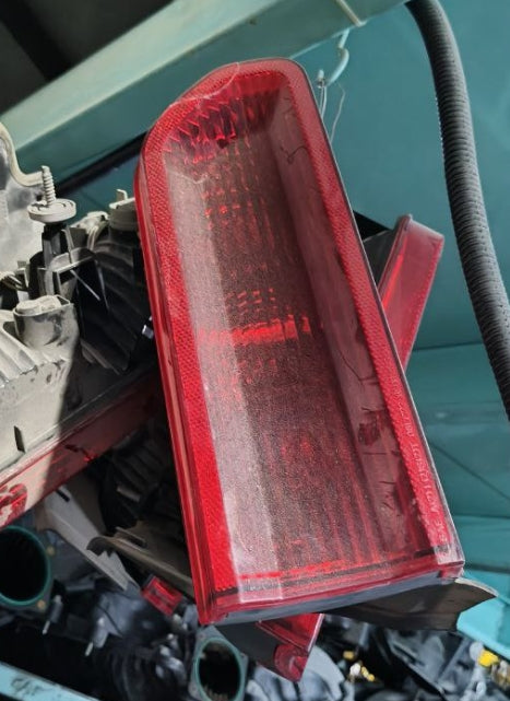 Used 2008-2014 Dodge Challenger Tail Lights – Driver & Passenger Side,  أضواء خلفية مستعملة لدودج تشالنجر 2008–2014 – جهة السائق والراكب