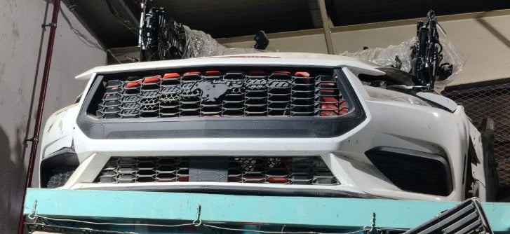 Used Ford Mustang 2024 Front Bumper – 4 Cylinder,  صدام أمامي مستعمل لفورد موستانج 2024 – 4 سلندر