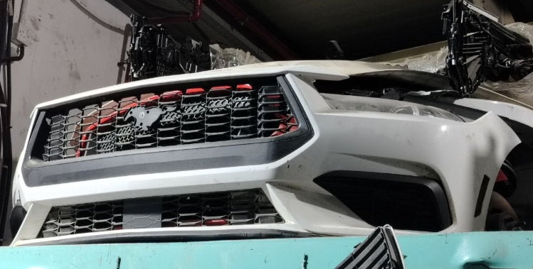Used Ford Mustang 2024 Front Bumper – 4 Cylinder,  صدام أمامي مستعمل لفورد موستانج 2024 – 4 سلندر