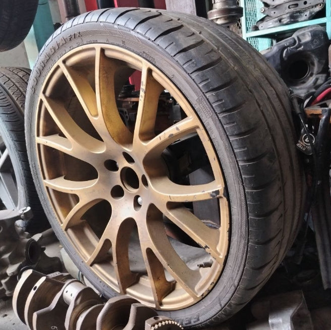 Used Dodge Charger 2016-2023 Tire 265/35R22 – 1 Piece, إطار مستعمل لدودج تشارجر 2016–2023 بمقاس 265/35R22 – قطعة واحدة