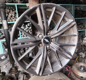 Used Chevrolet Camaro 2016-2023 Rim R20 – 1 Piece,  جنط مستعمل لشفروليه كمارو 2016–2023 مقاس R20 – قطعة واحدة