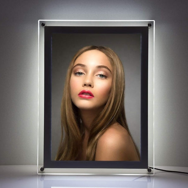 Alayjah, LIGHTPICS A3 LED Illuminated Art Frame – Backlit Aluminum Light Box with Tempered Glass إطار عرض مضيء LIGHTPICS A3 – صندوق إضاءة LED بإطار ألمنيوم وزجاج مقوى