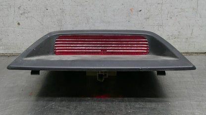 Used Lexus LS430 2000-2006 Third Brake Light | لكزس LS430 ضوء فرامل ثالث علوي