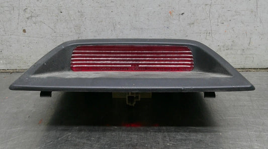 Used Lexus LS430 2000-2006 Third Brake Light | لكزس LS430 ضوء فرامل ثالث علوي