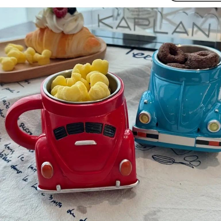 Car-Shaped Coffee Mug, Resin Shell, Stainless Steel Inside, Retro Style Gift for Car Lovers كوب قهوة على شكل سيارة, غلاف راتنج، داخل ستانلس ستيل، تصميم كلاسيكي، هدية لعشاق السيارات