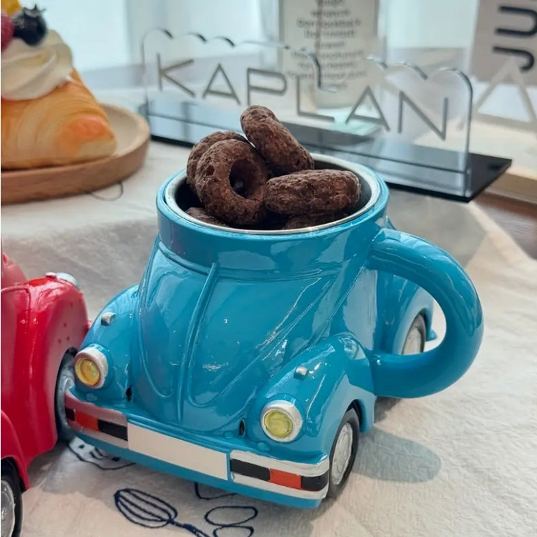 Car-Shaped Coffee Mug, Resin Shell, Stainless Steel Inside, Retro Style Gift for Car Lovers كوب قهوة على شكل سيارة, غلاف راتنج، داخل ستانلس ستيل، تصميم كلاسيكي، هدية لعشاق السيارات