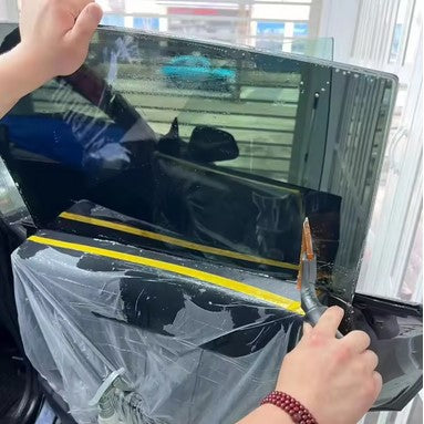 مخفي صندوق كبير  tint big cartoon 30 meters x 1 meters