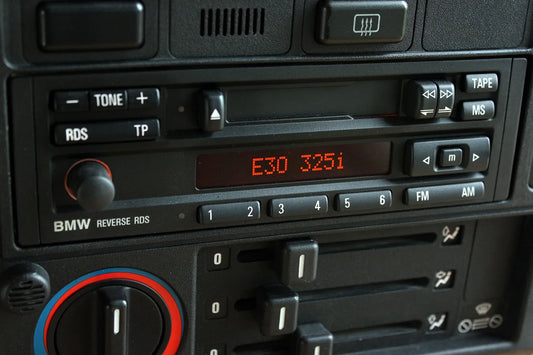 BMW E30 1982-1993 BMW Business Radio  بي ام دبليو راديو BMW Business