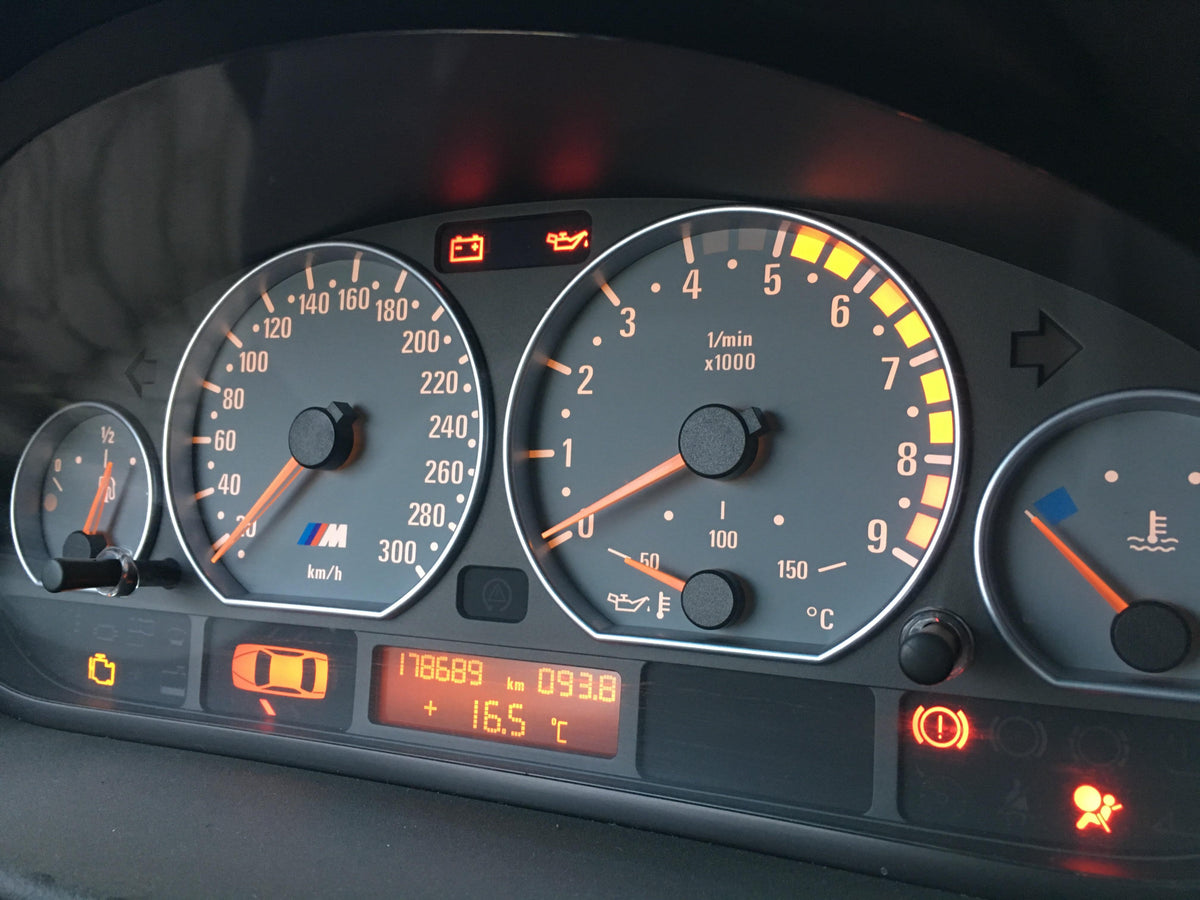 BMW E46 Coupe 1999-2005 gauge cluster  عدادات خليجي كيلو بي ام دبليو كوبيه
