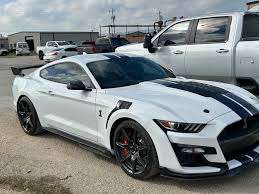 Ford Mustang MAK1 2018 -2023 Fenders Right and Lift with Grills ميمن ويسار حبتين مع فتحات جانبية فورد موستنج ماك1 فندر رفرف مدجار