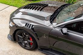 Ford Mustang MAK1 2018 -2023 Fenders Right and Lift with Grills ميمن ويسار حبتين مع فتحات جانبية فورد موستنج ماك1 فندر رفرف مدجار