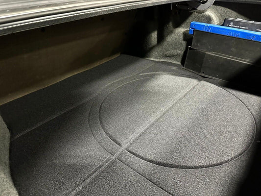 BMW E30 1982-1993 Trunk Liner  بي ام دبليو بطانة الدبة الشنطة